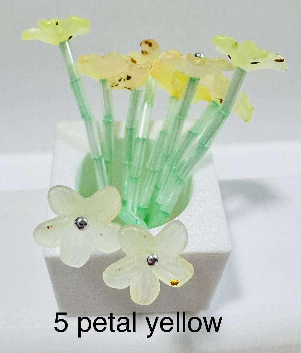 Build a Bouquet  (includes shipping within Singapore)